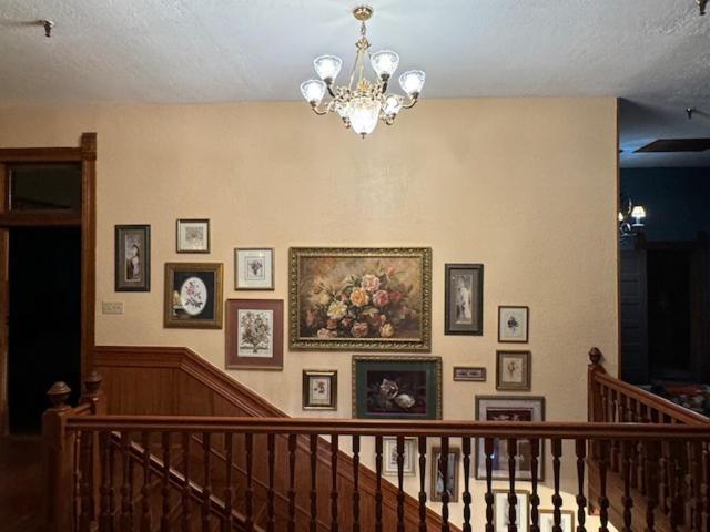 Woodbine Inn And Restaurant Madisonville 外观 照片